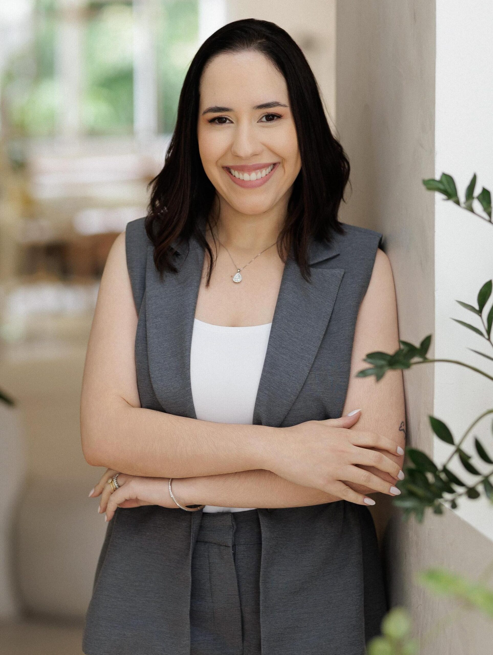 Retrato de Katharina Moraes na seção sobre a profissional